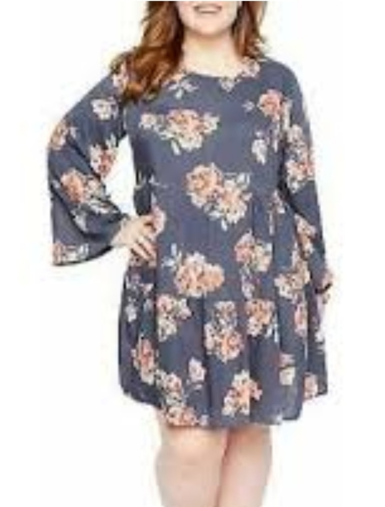 Arizona Jean Co. Long sleeve floral dress